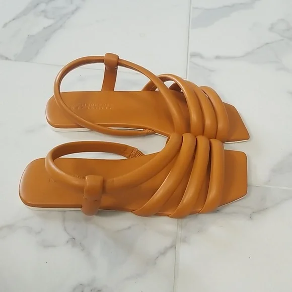 FLASH 1 HOUR! Mercedes Castillo Aline strappy sandal - flat - Picture 2 of 4
